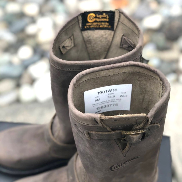 Chippewa 11" Grey Crazy Horse Ladies Engineer Boot - Picture 4 of 12